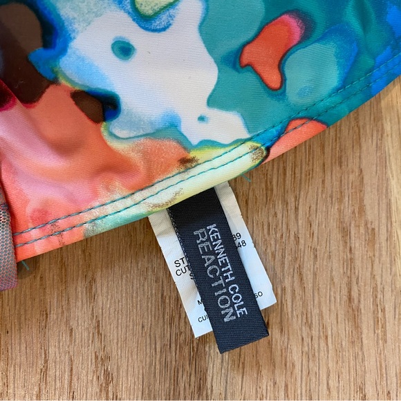 Y2K Halter Top - Picture 8 of 9